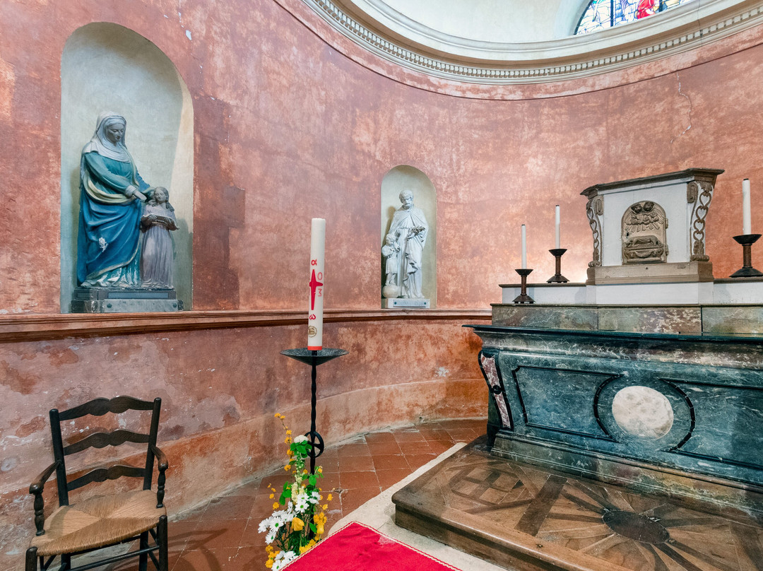 Eglise Saint-Hilaire en Pays Royannais-Saint Sulpice de Royan必去景点