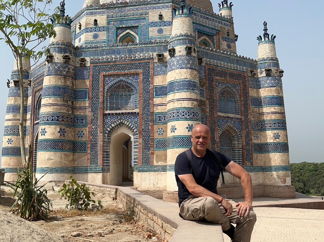 Tomb of Bibi Jawindi-Bahawalpur必去景点