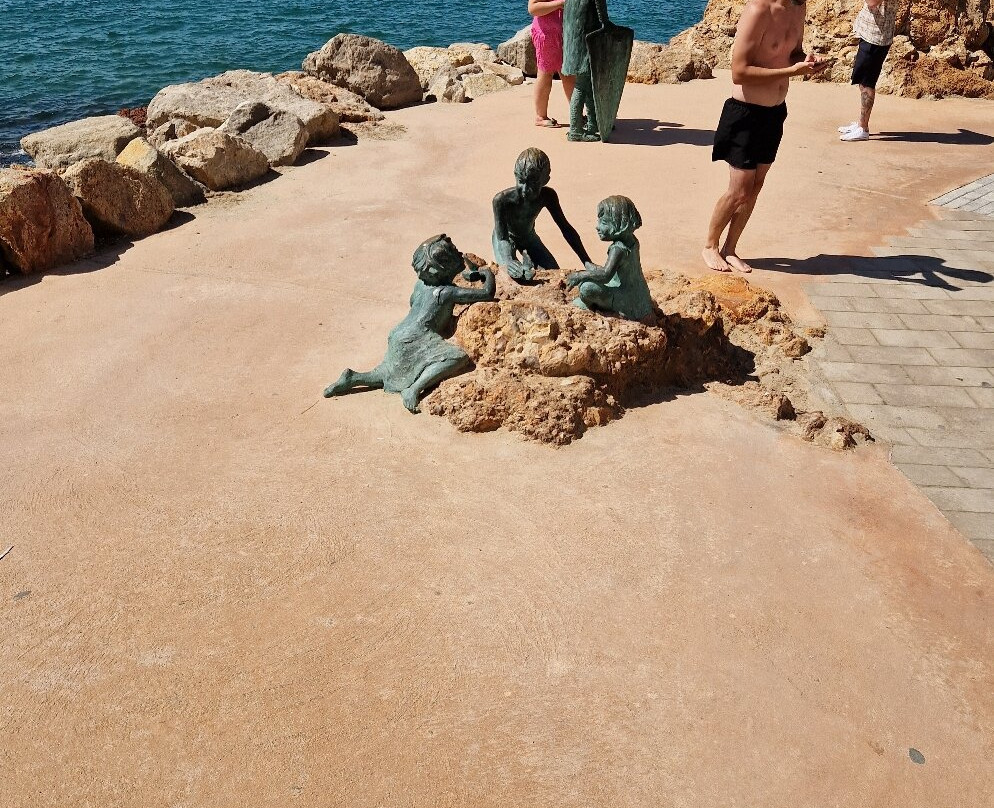 Beach Scene Monument景点图片