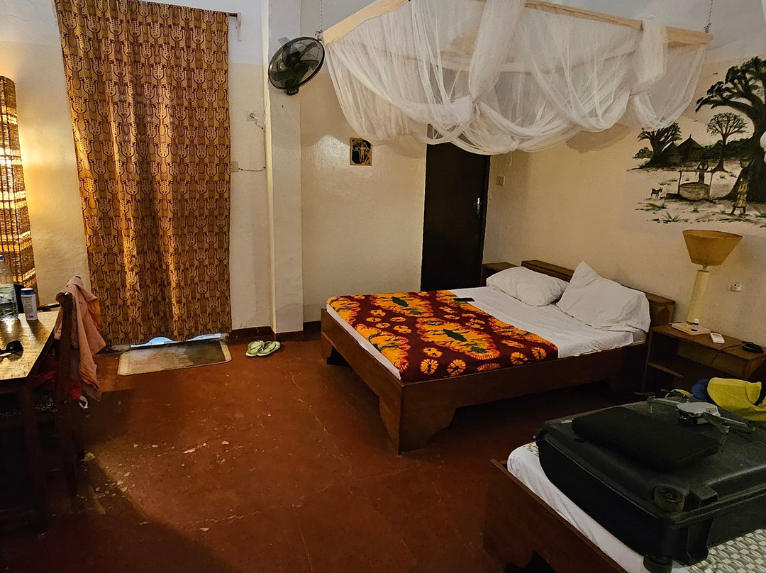 Africa Strike Lodge主图