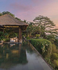 Ambar Ubud Bar餐厅图片