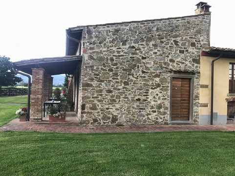 里肯帕内酒店主图