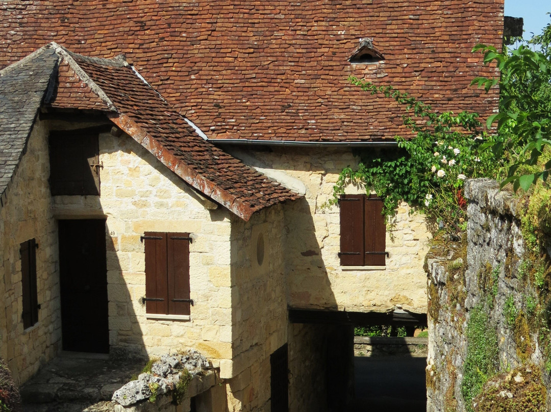 Église Saint-Robert景点图片