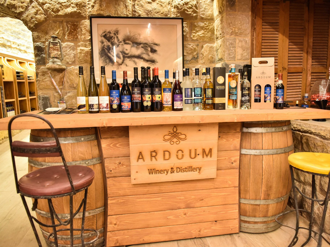 Ardoum Winery & Distillery景点图片