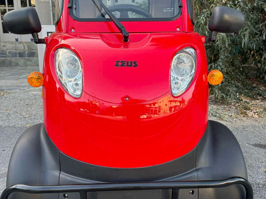 Zeus Electromobility Rentals-Istron必去景点
