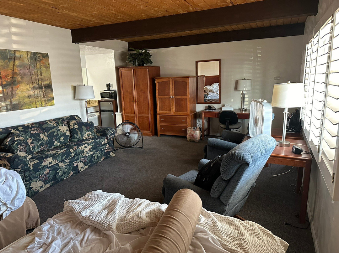 Econo Lodge Inn & Suites主图