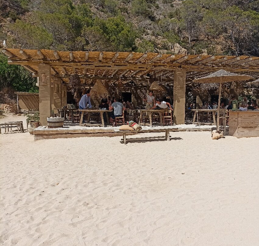Cala Moli-伊维萨城区必去景点