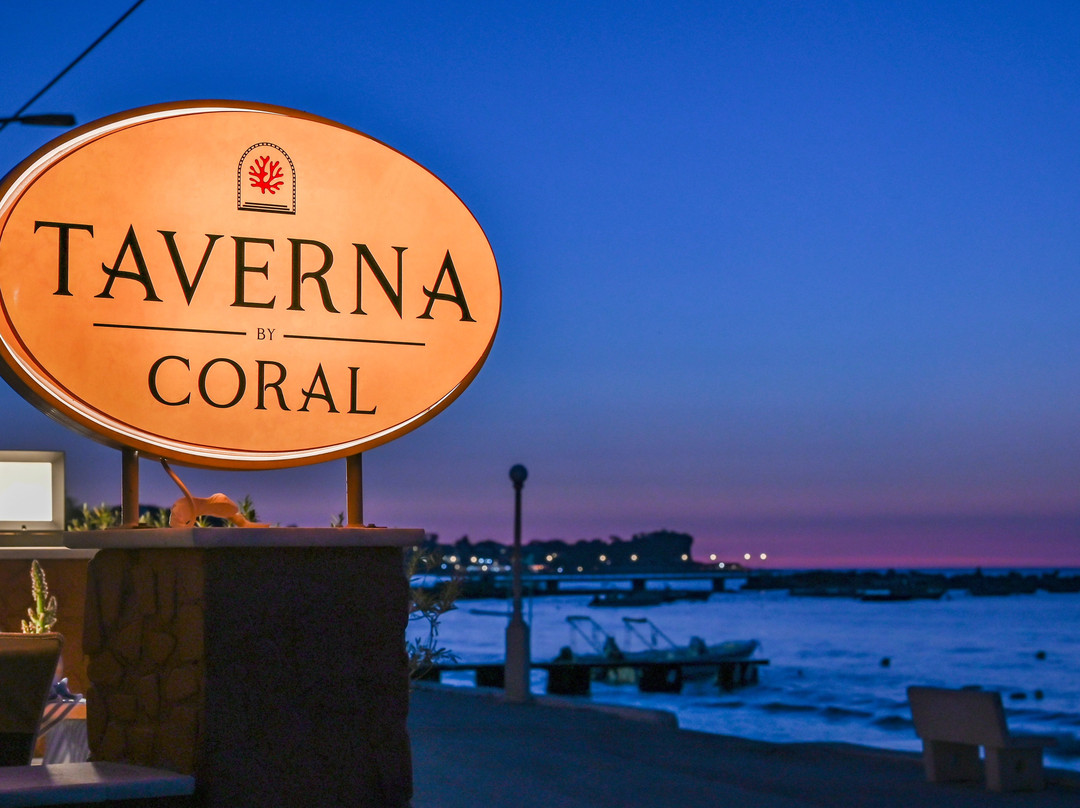 Taverna By Coral