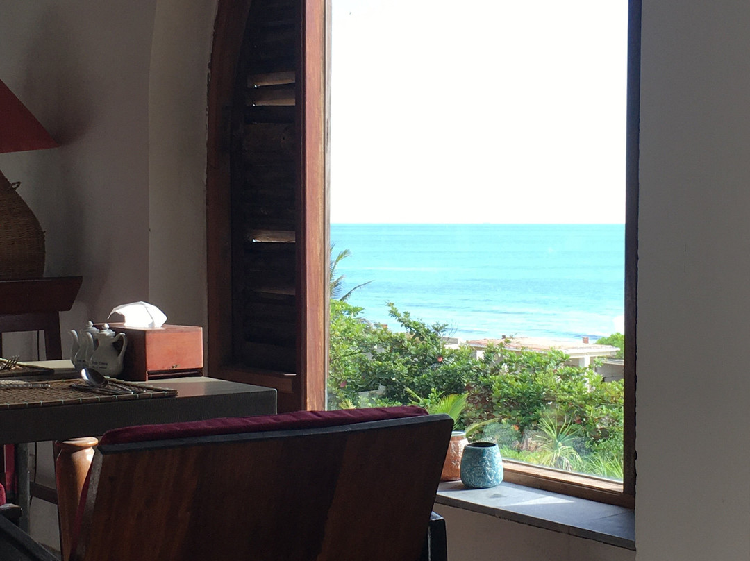 Villa Louise Hue Beach & Spa主图