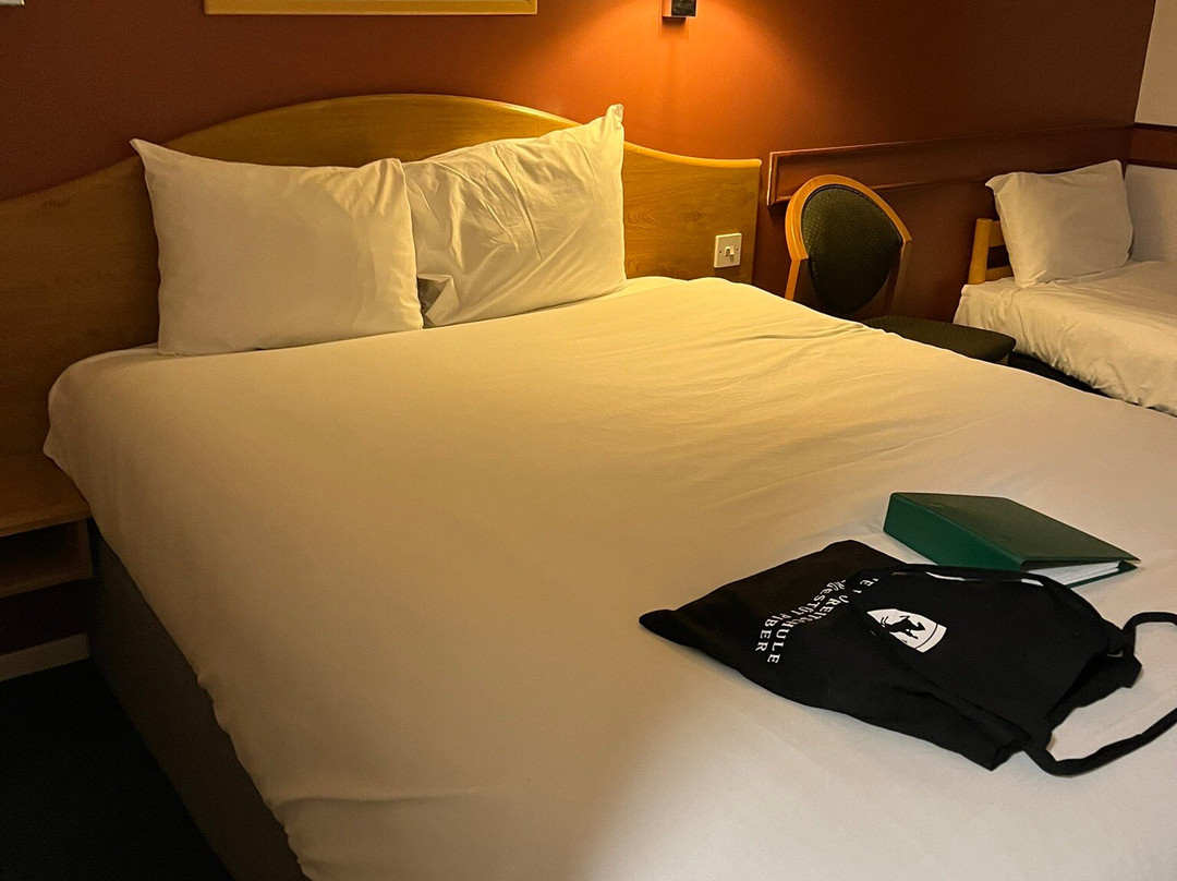Days Inn by Wyndham Abington M74主图