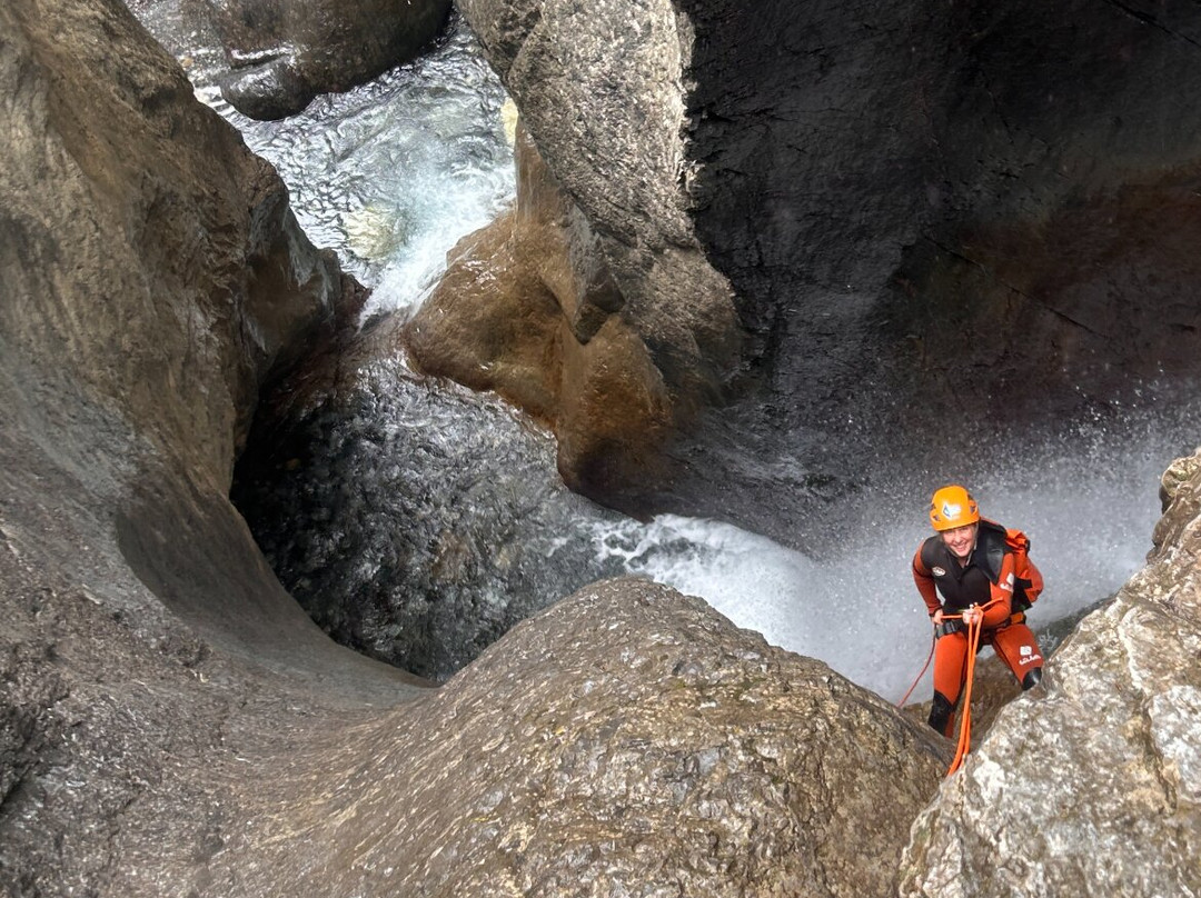 Bow Valley Canyon Tours-班夫必去景点
