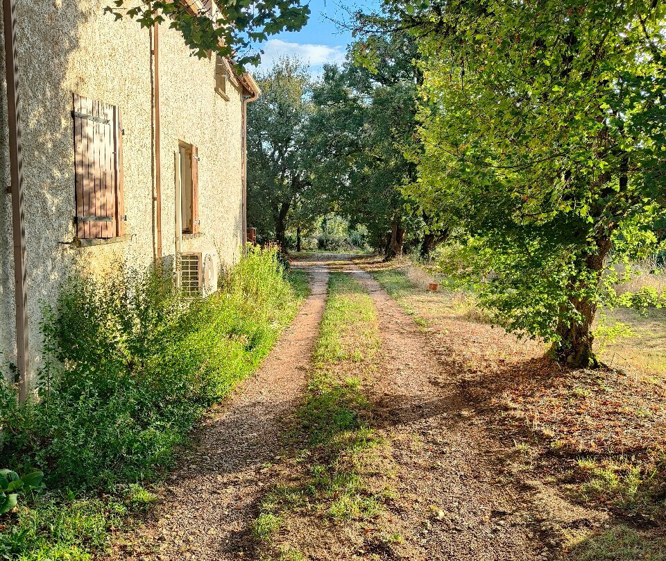 Le Bout du Roc主图