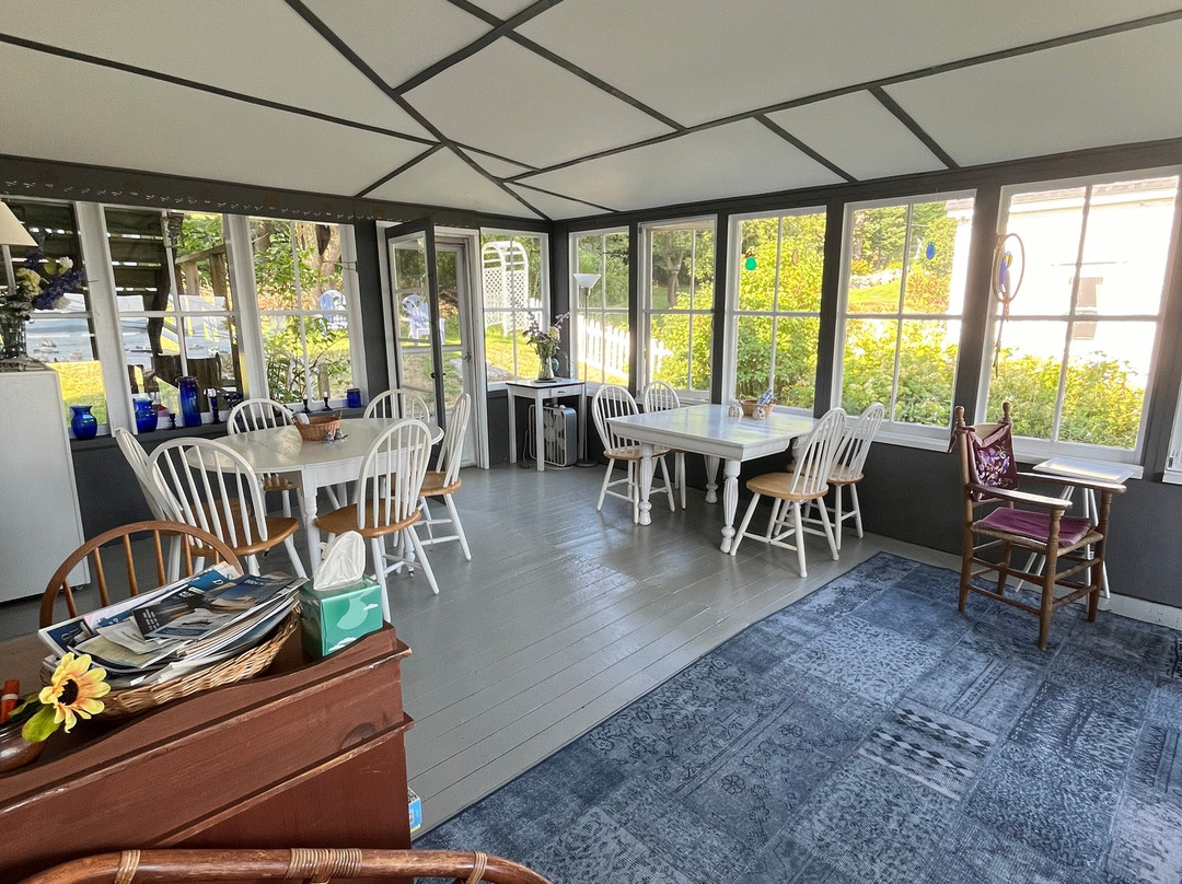 Pres du Port Bed and Breakfast主图