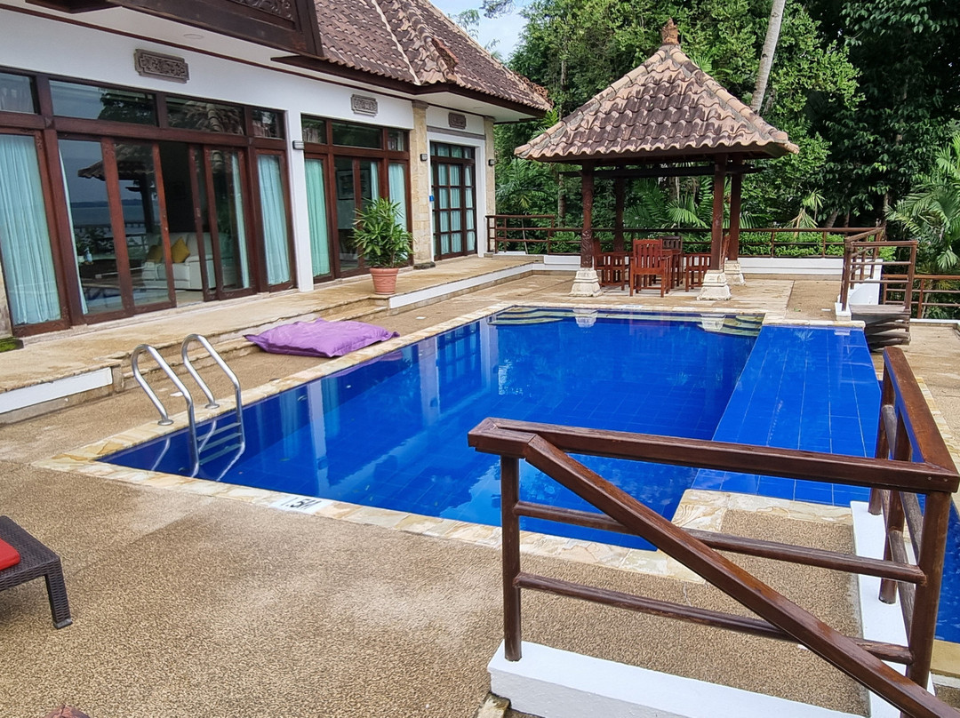 因陀罗玛雅泳池别墅酒店主图