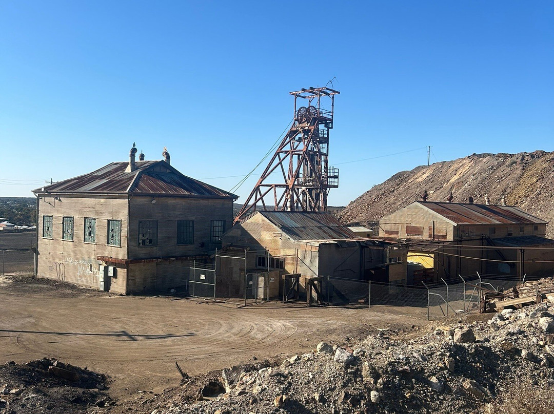 Line of Lode Miners Memorial景点图片