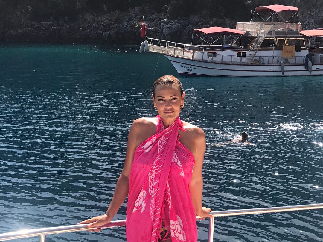 Bayside and Tora Boat Tours-博德鲁姆必去景点