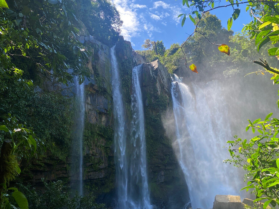 Nauyaca Waterfall Nature Park景点图片