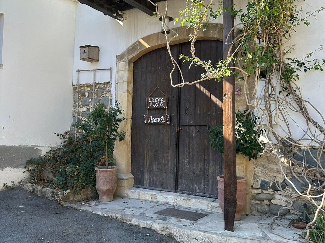 Aperanti Agrotourism主图