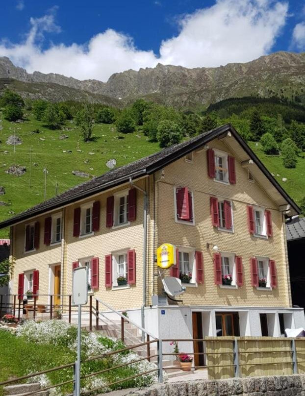 Gastehaus Alpengluhn