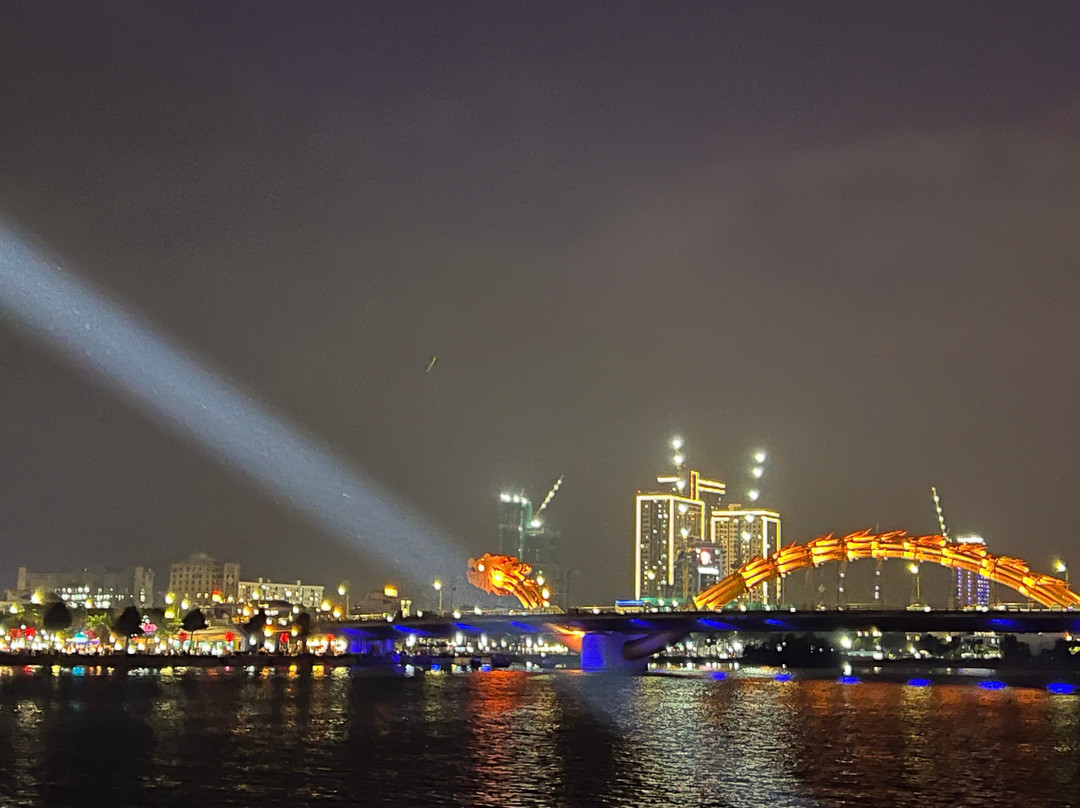 Han River Dragon Cruise by YATCH-My An必去景点