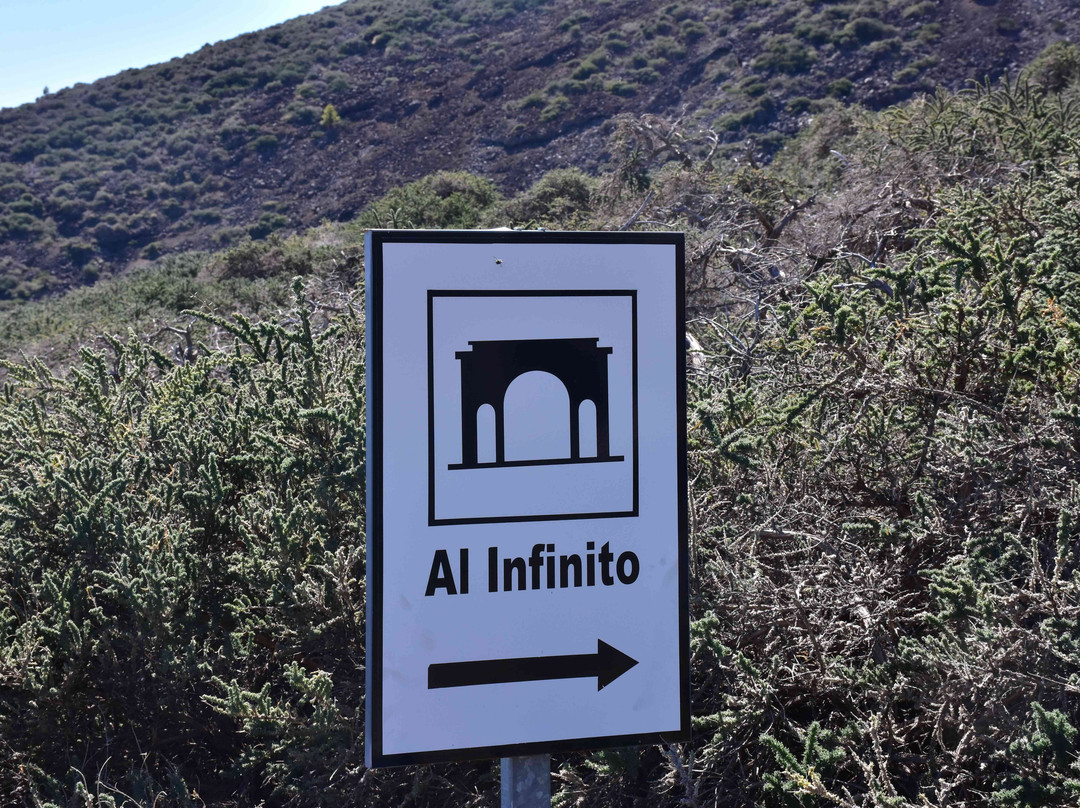 Monumento al Infinito景点图片