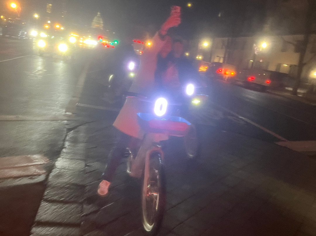 Wheel The People Pedicab Tours-华盛顿特区必去景点