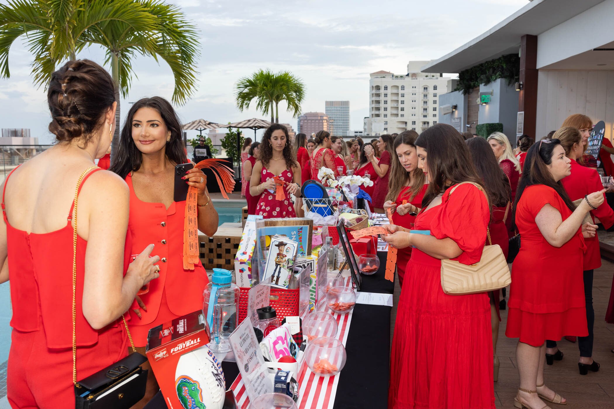 The Ben, Autograph Collection-泳池