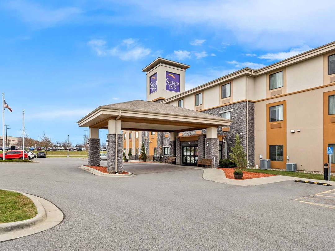 Sleep Inn & Suites West-Near Medical Center