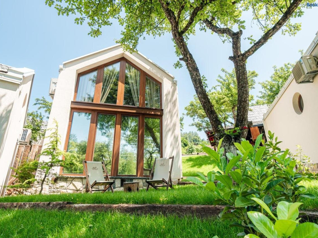 Toplik Village Resort