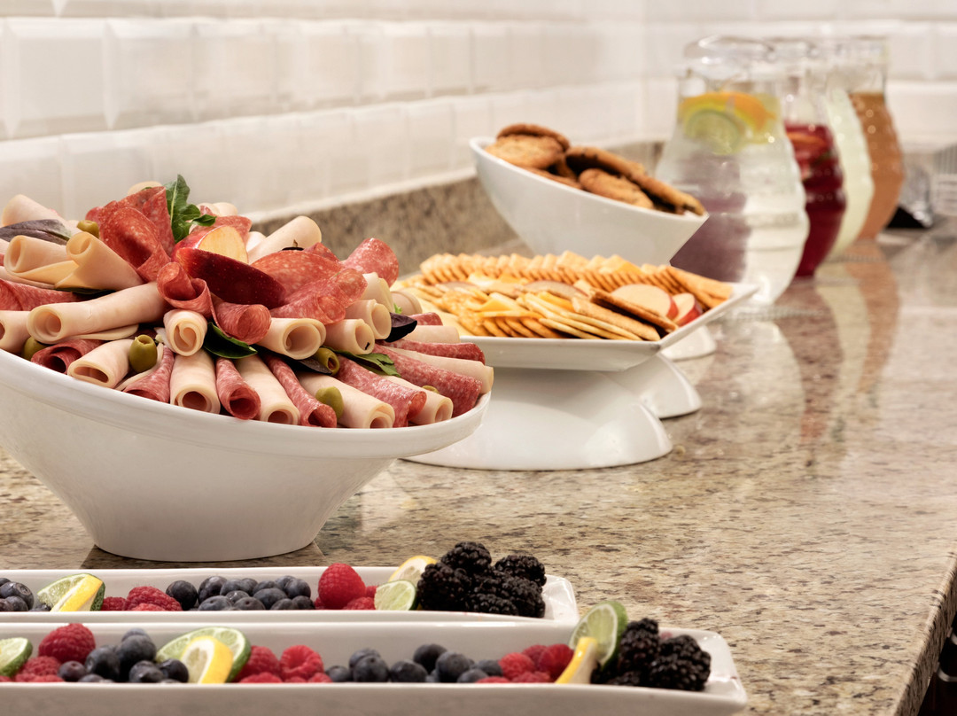 Homewood Suites by Hilton Toledo-Maumee主图