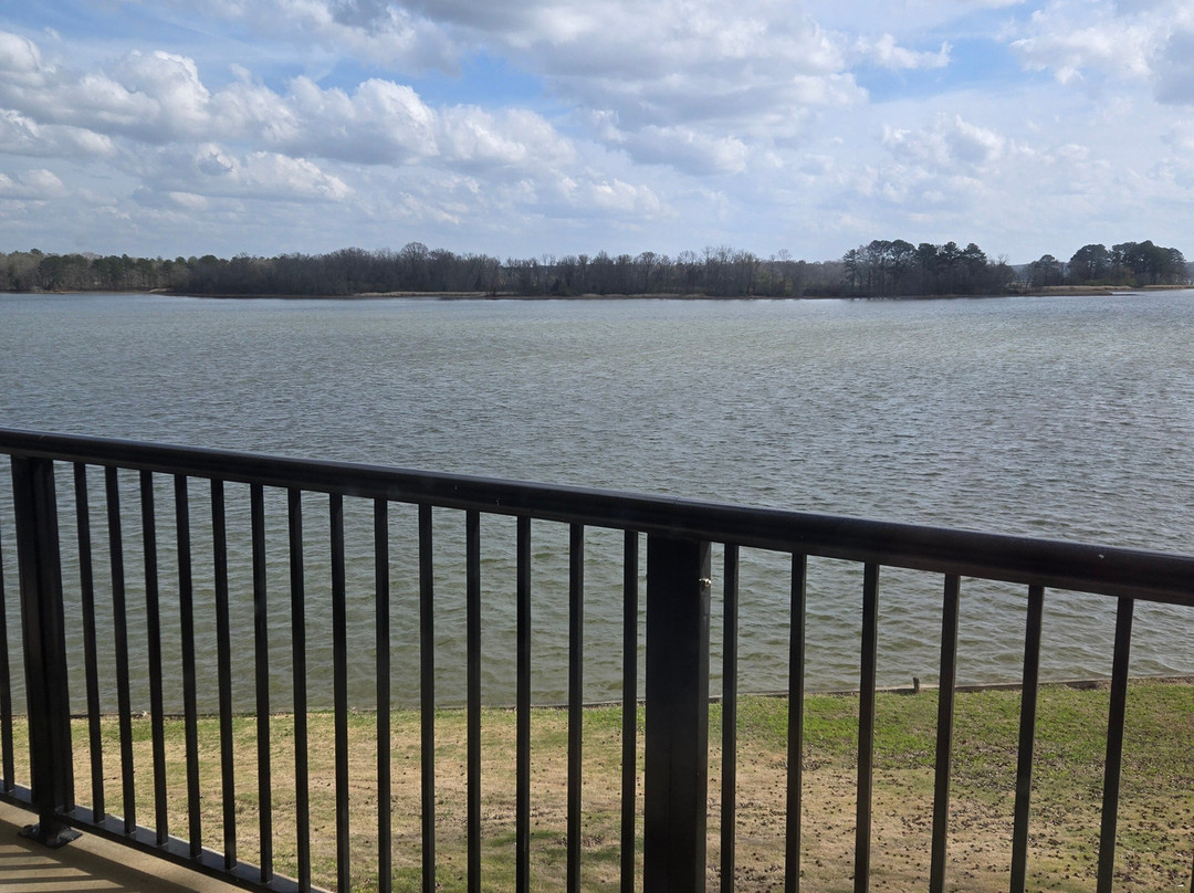 Super 8 by Wyndham Riverside AL主图