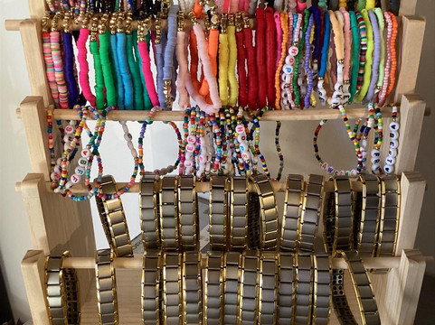 Sassy Fans Boutique-达芙妮必去景点