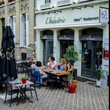 Hôtel Restaurant l'Industrie-旅行者