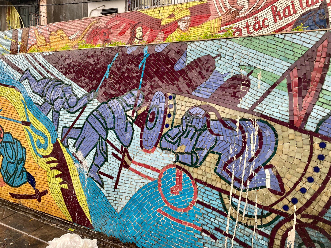 Hanoi Ceramic Mosaic Mural-河内必去景点