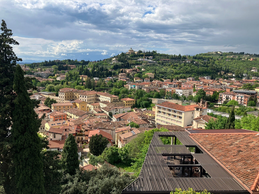Funicolare di Castel San Pietro景点图片
