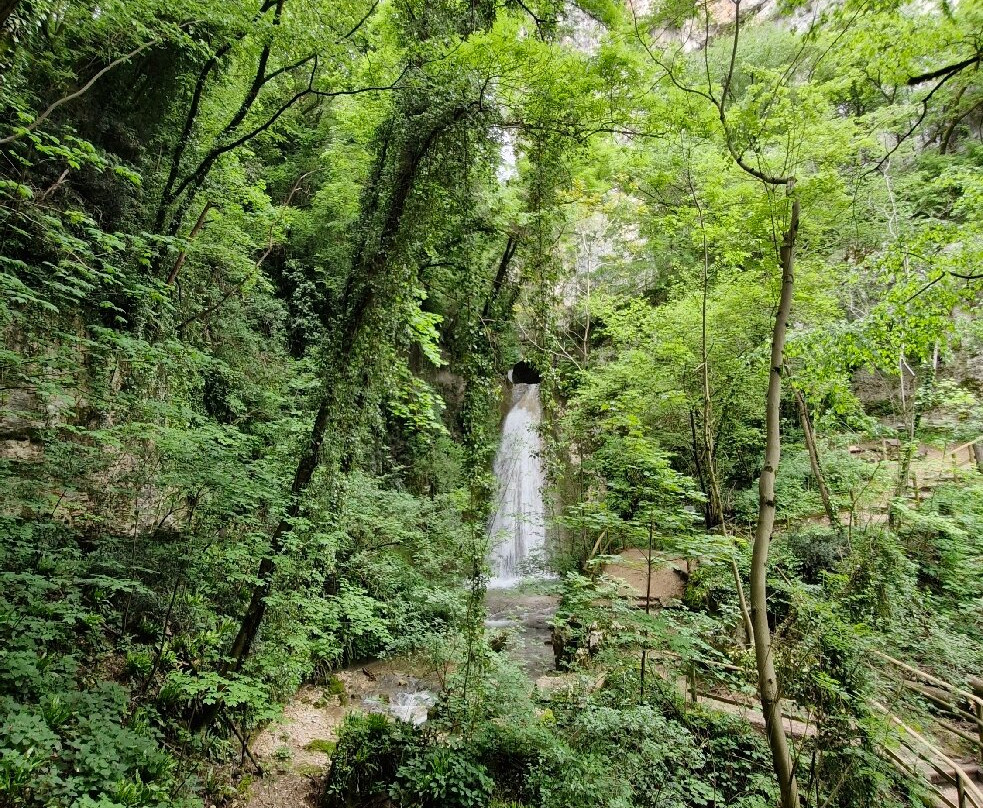 Parco delle Cascate di Molina-Molina必去景点