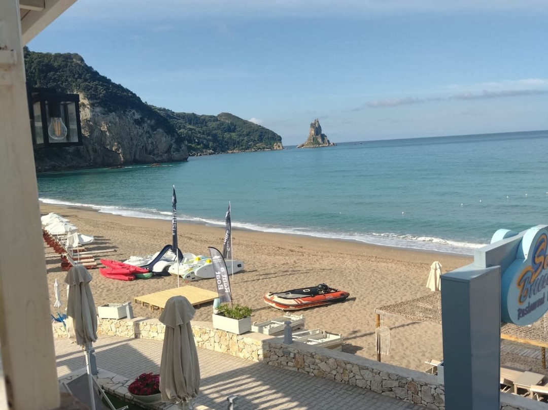 Sea Breeze Family Beach Hotel主图