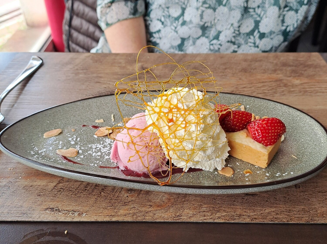 湖餐厅酒店主图