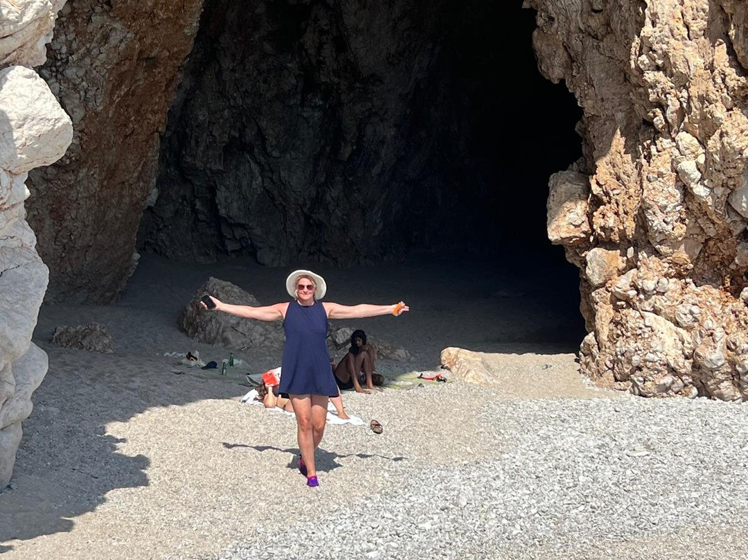 sea escapes himara-Himare必去景点