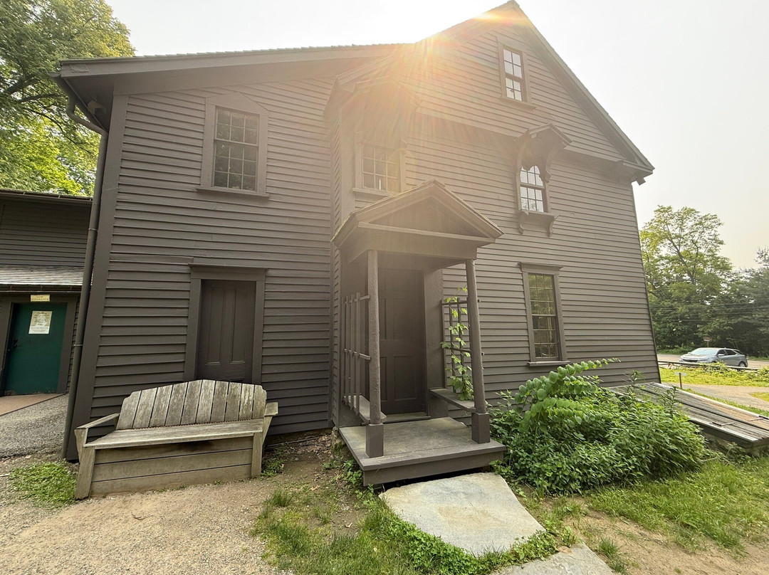 Louisa May Alcott's Orchard House-康科德必去景点