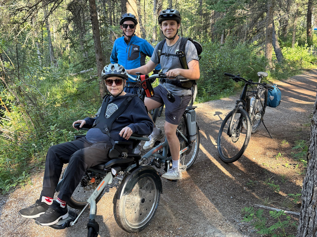 Rocky Mountain Adaptive-坎莫尔必去景点