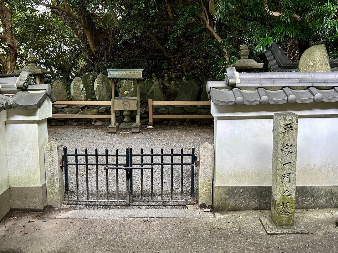 Akama Shrine-下关市必去景点