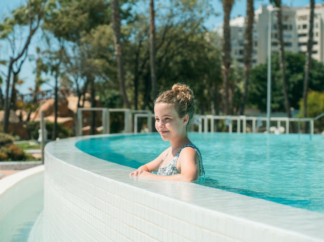 Pontiana Thalasso Hotel主图