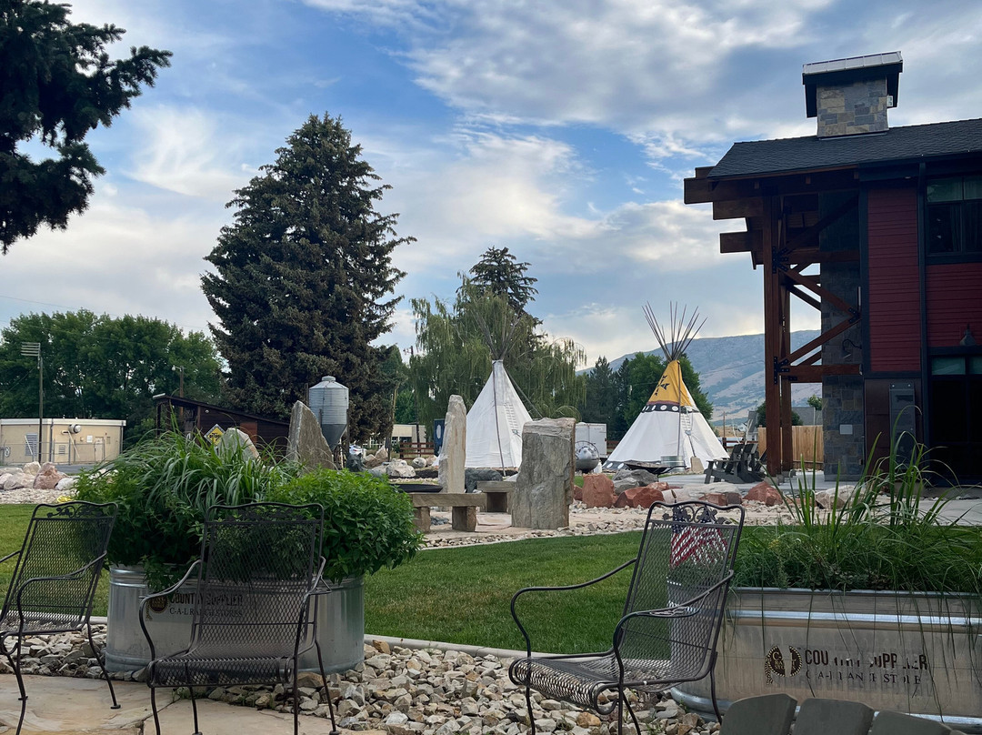 Compass Rose Lodge主图