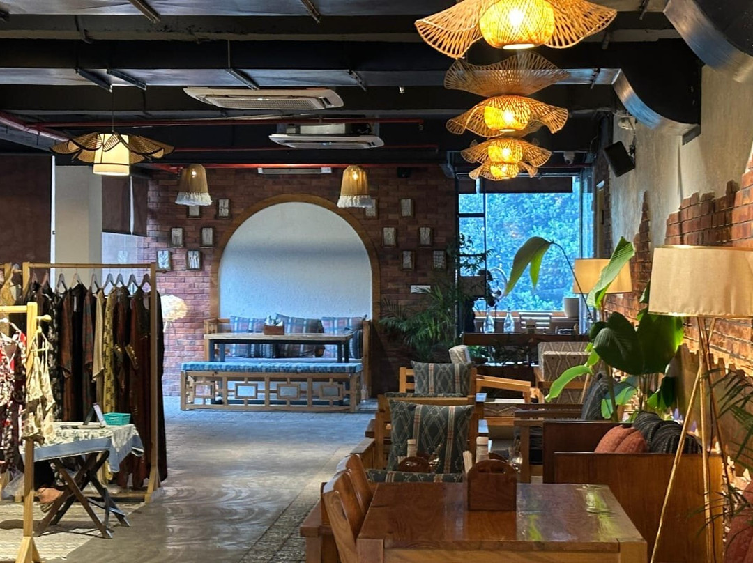 Koi - From The House Of Akio