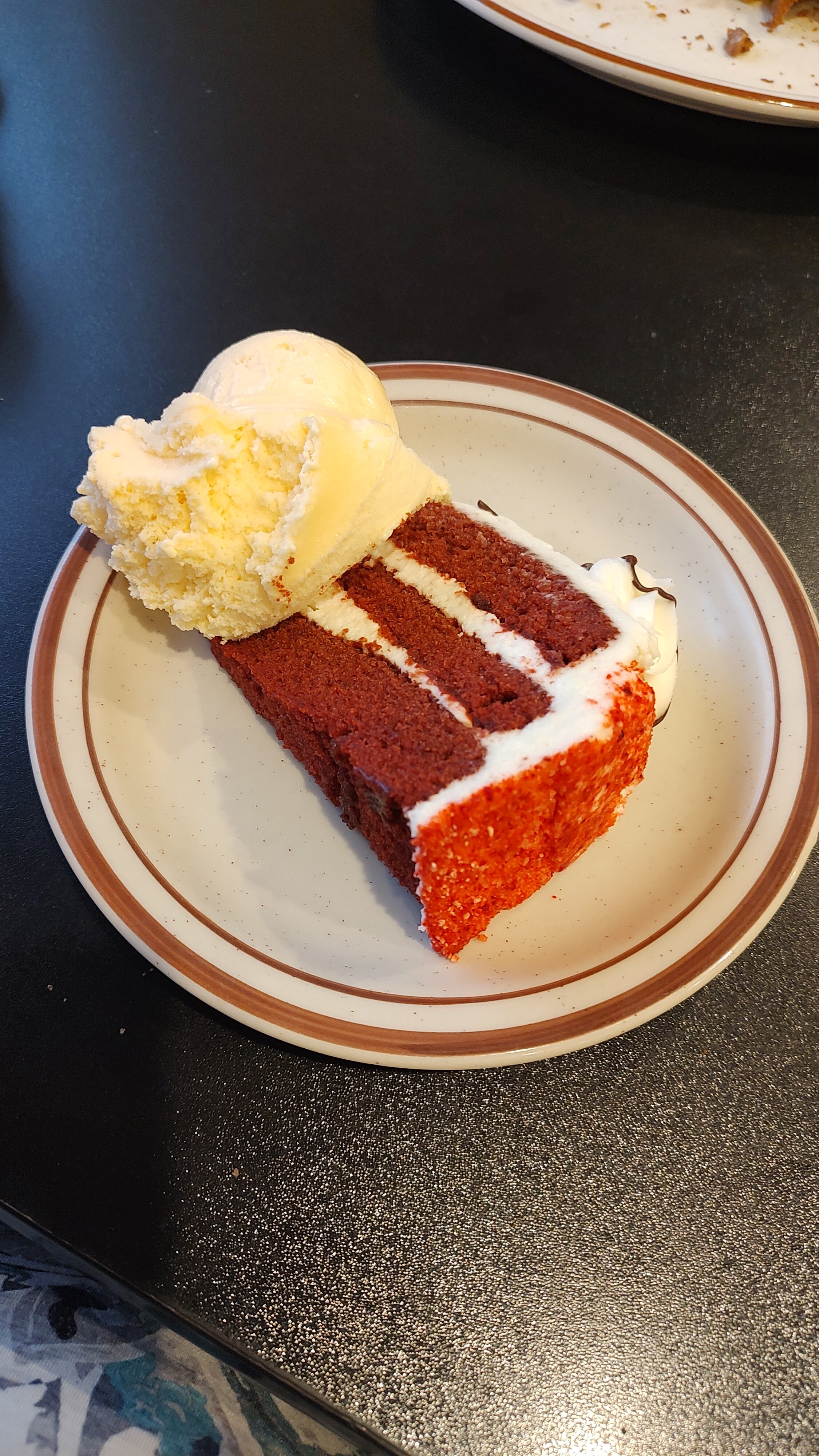 Yellowstone River Inn-官方