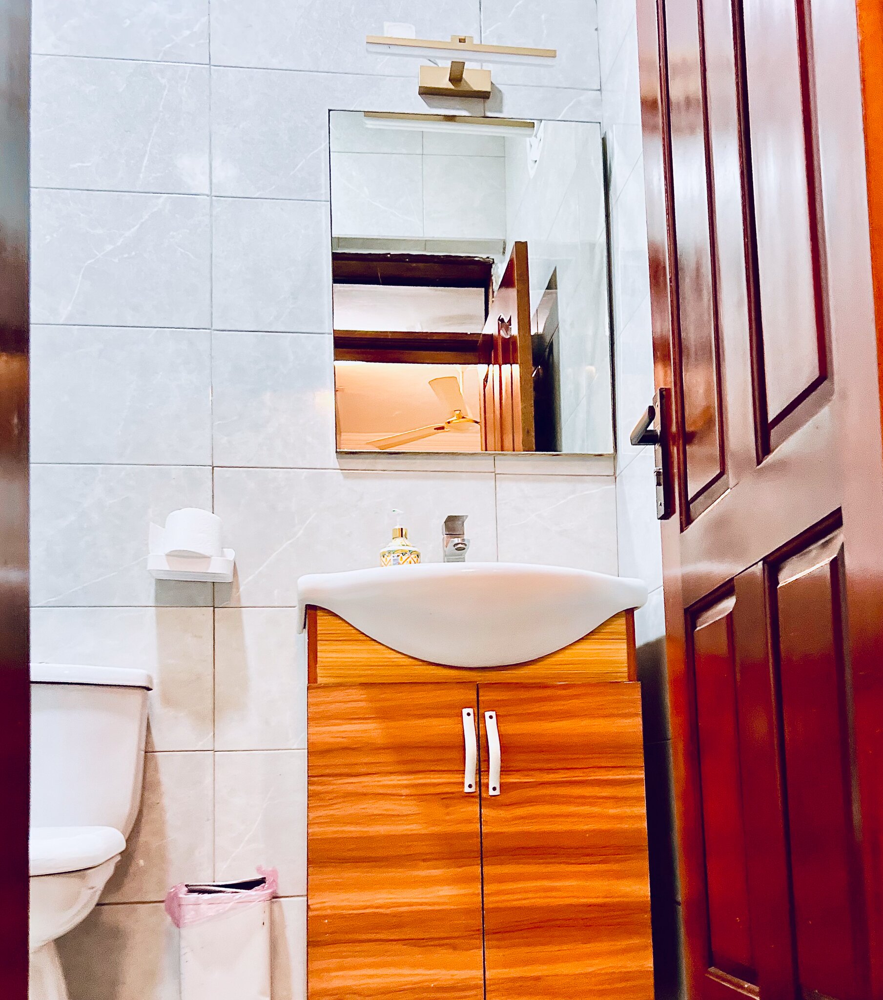 Coconut Pointe Villa & Beach Resort-浴室