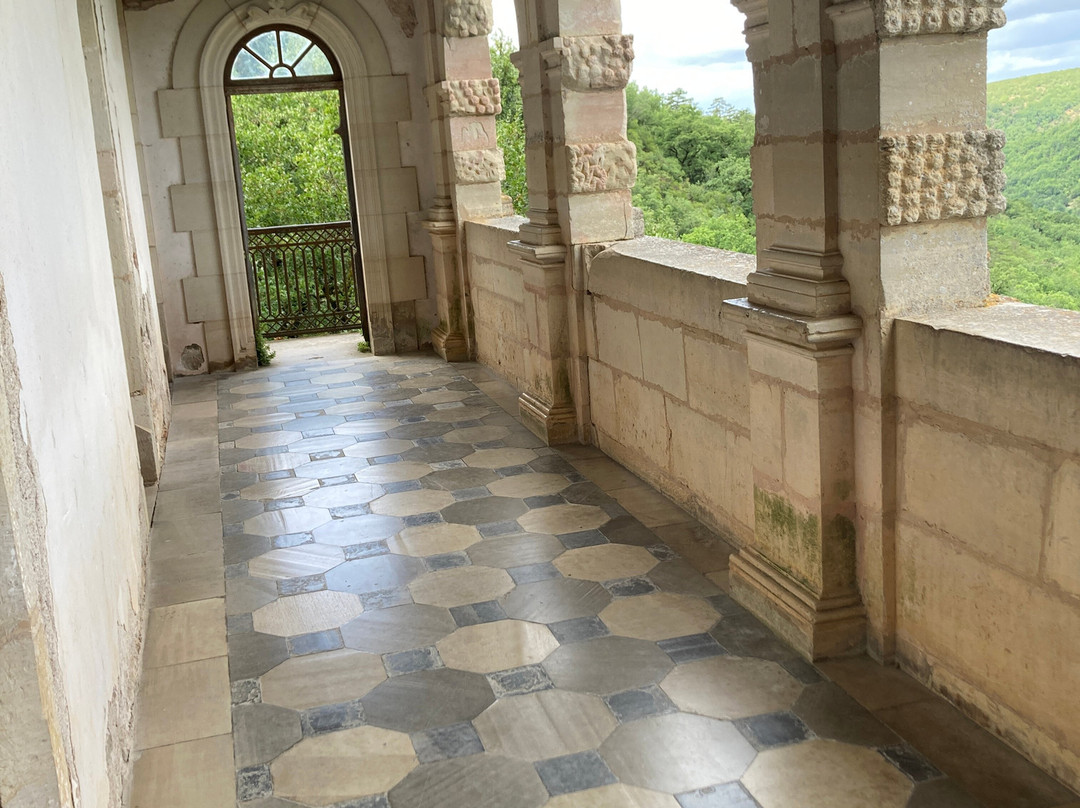 Les Châteaux de Bruniquel-Bruniquel必去景点