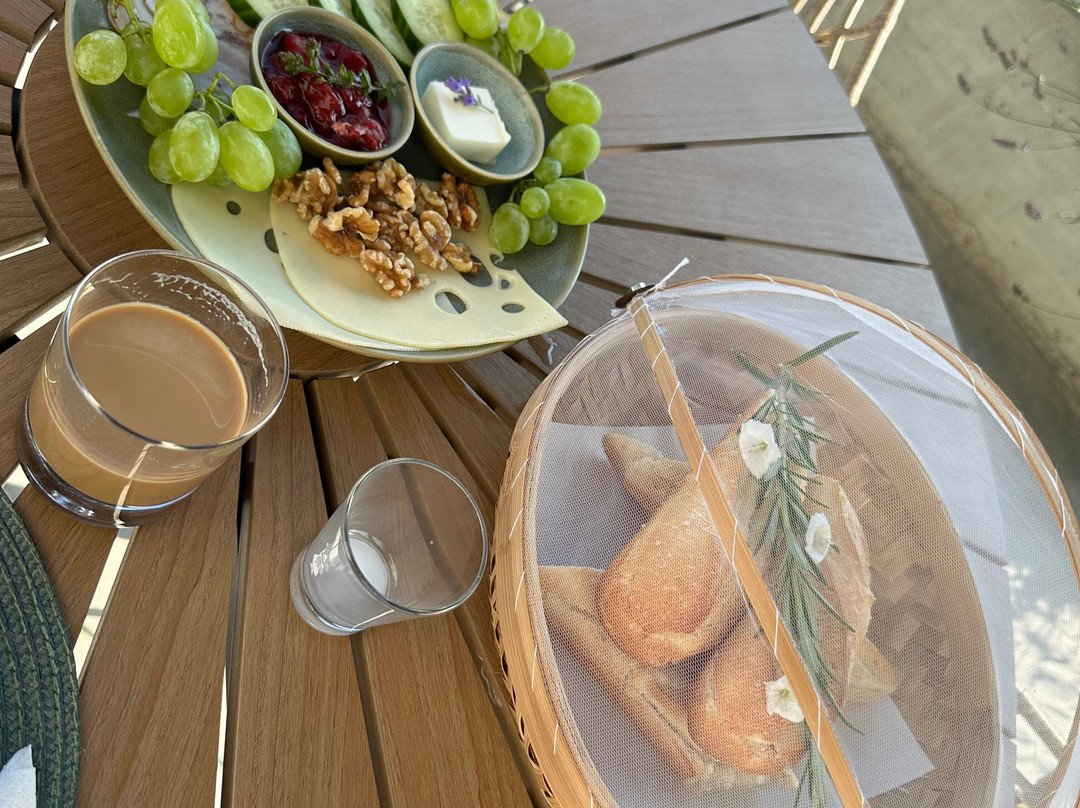 Sotto La Vigna主图