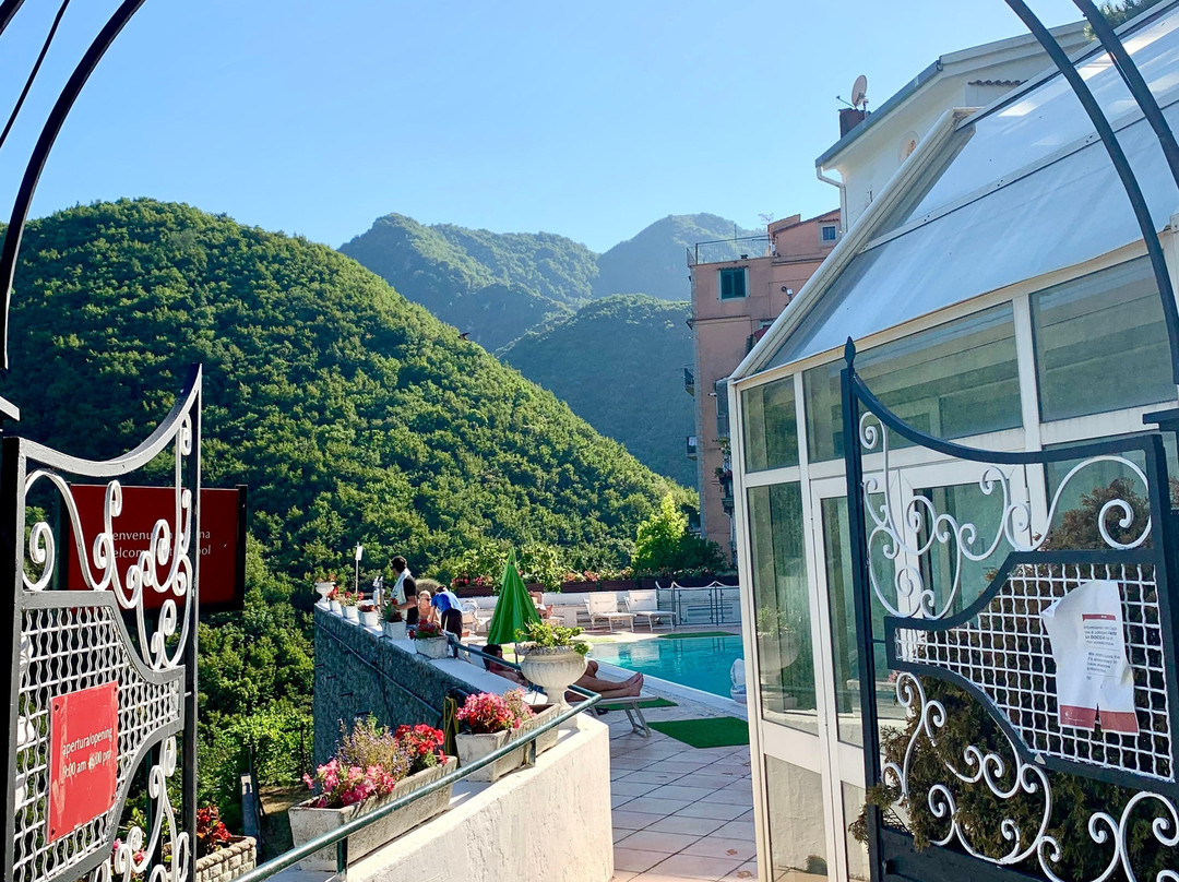 斯咖宝拉蒂埃勒酒店主图